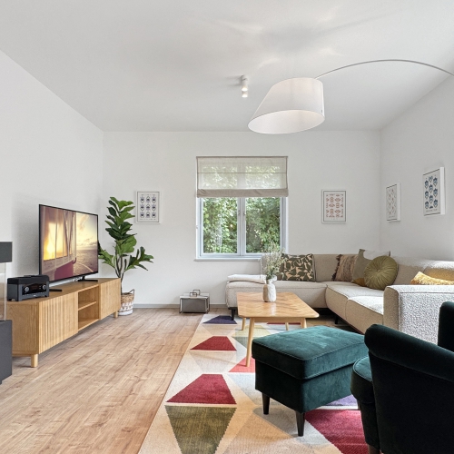 10 - Wohnzimmer.jpg