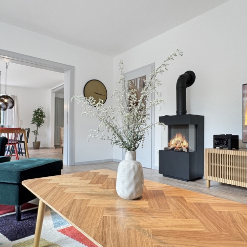 06 - Wohnzimmer.jpg